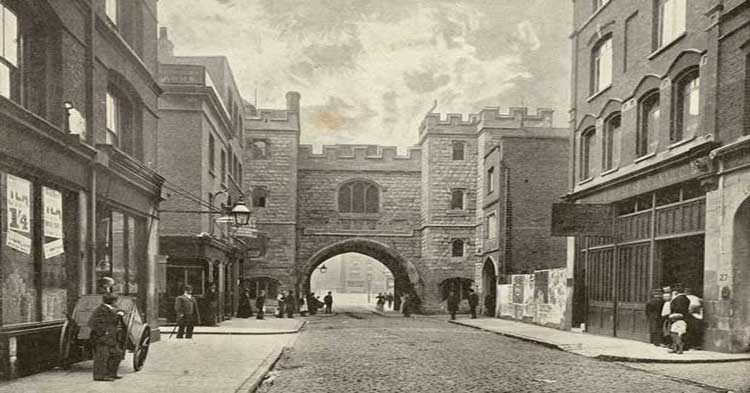 An old photograph of St John's Gate.