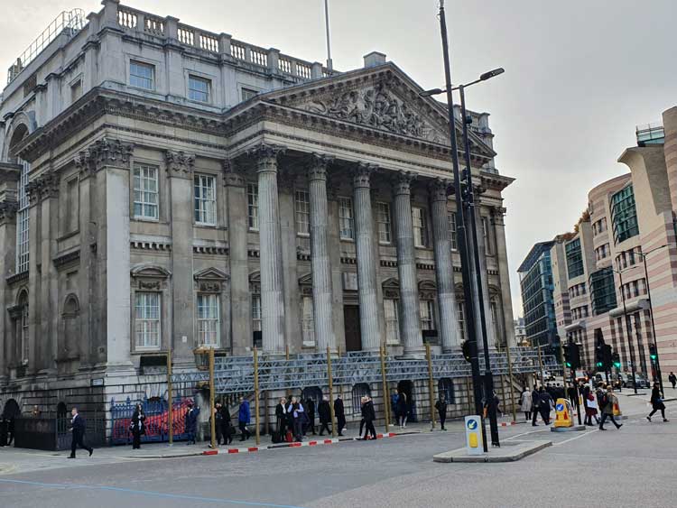 The front of the Mansion House.