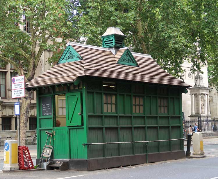 The Cabmen's Shelter outside the Victoria and Albert Museum.