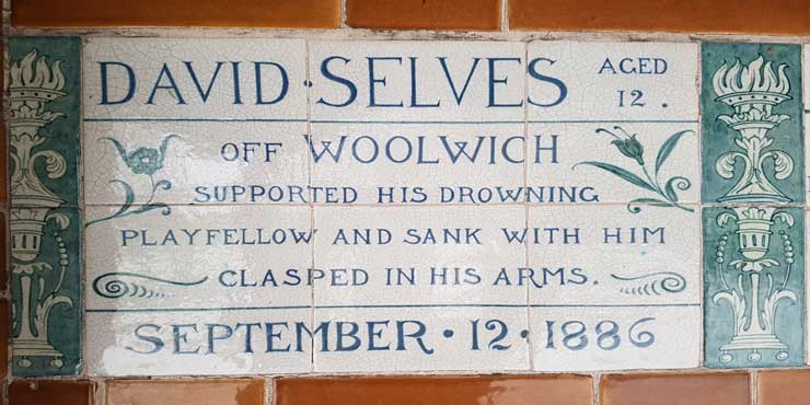 The memorial plaque to David Selves.