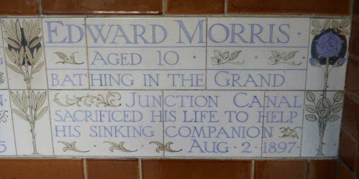 The memorial plaque to Edward Morris.