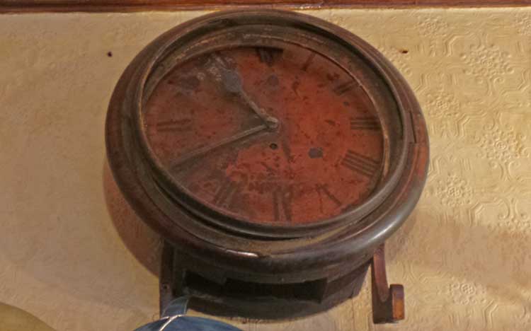 The Dolphin Tavern clock.