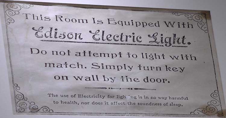 The poster giving instructions on how to use the Edison light.